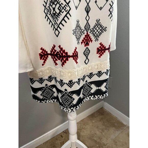 Taylor And Sage Boho Style Short Dress In Size Large NWT - Picture 3 of 7